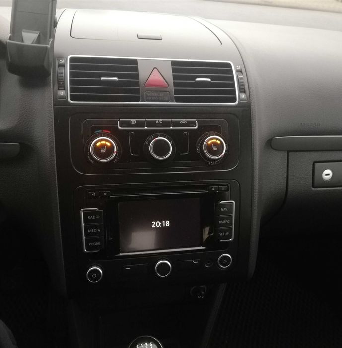 Фольксваген Тоуран