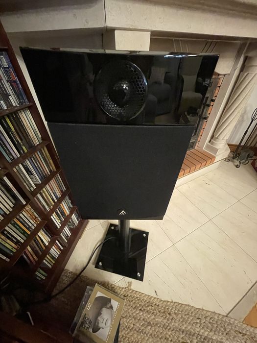 Colunas Som Fyne Audio