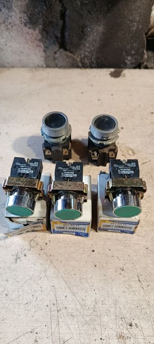 Кнопки без фиксации