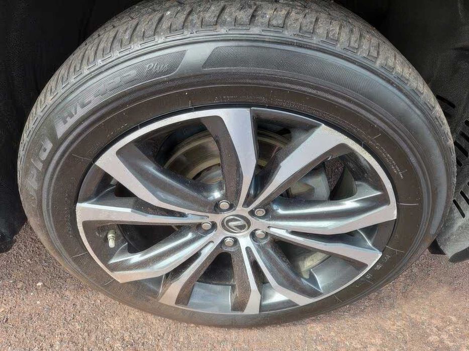 Lexus Rx Hybrid      2019