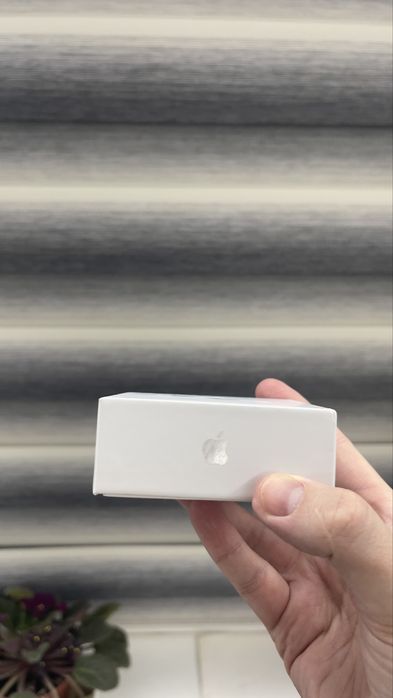 Airpods 4 із шуомоподаленням ( оригінал)