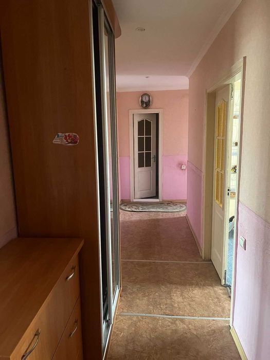 Здається 3-х кімнатна квартира.