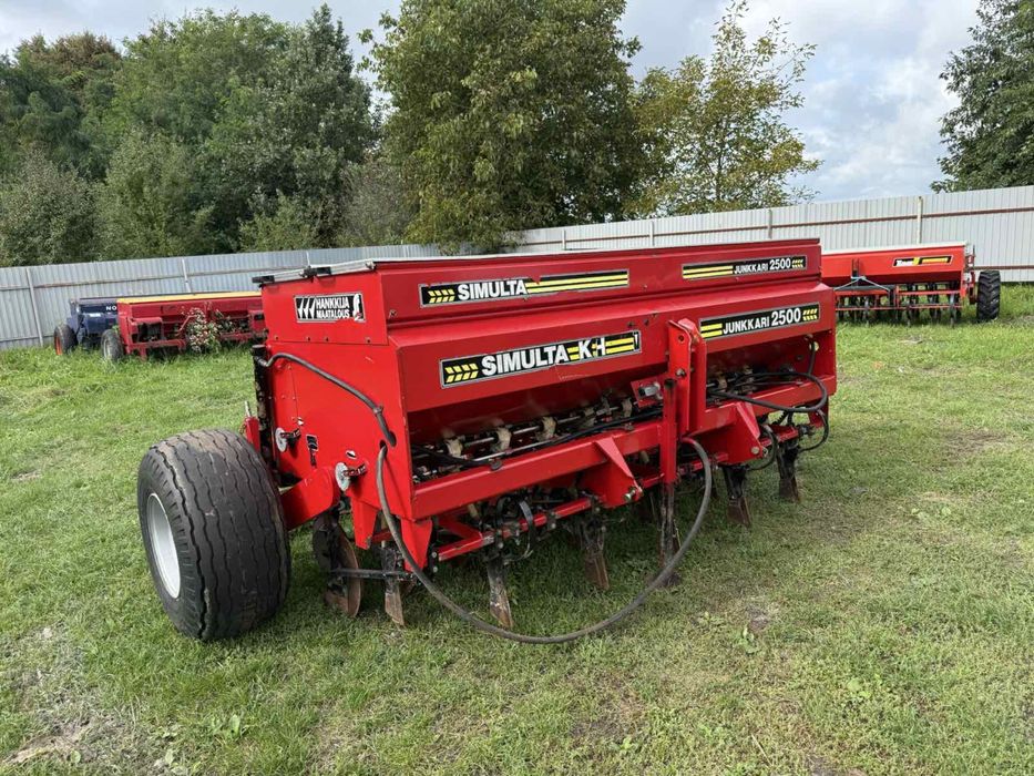 Сівалка зернова дискова причіпна 2.5м SIMULTA JUNKKARI 2500 Каток (сз)