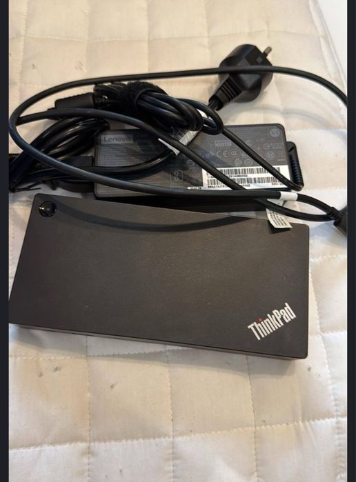 Lenovo ThinkPad USB - C Dock Gen 2