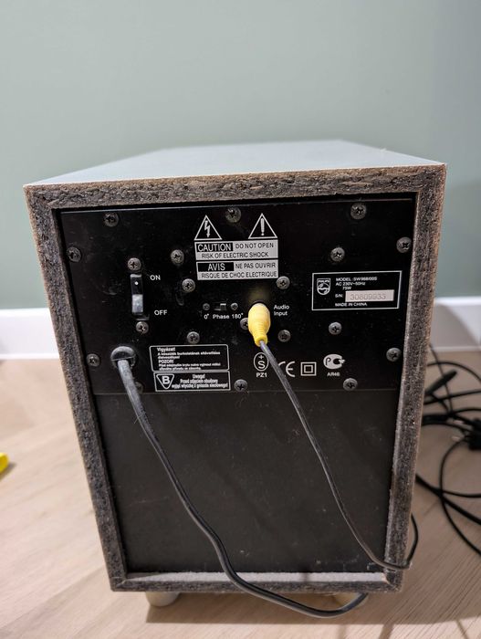 Zestaw nagłośnienia amplituner philips, subwoofer, głośniki skytronic.