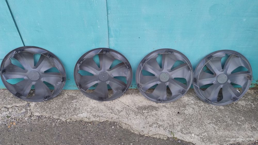 Ковпаки наі Skoda R15