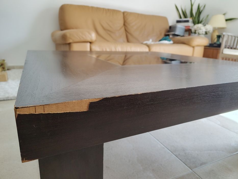 Mesa de centro madeira escura