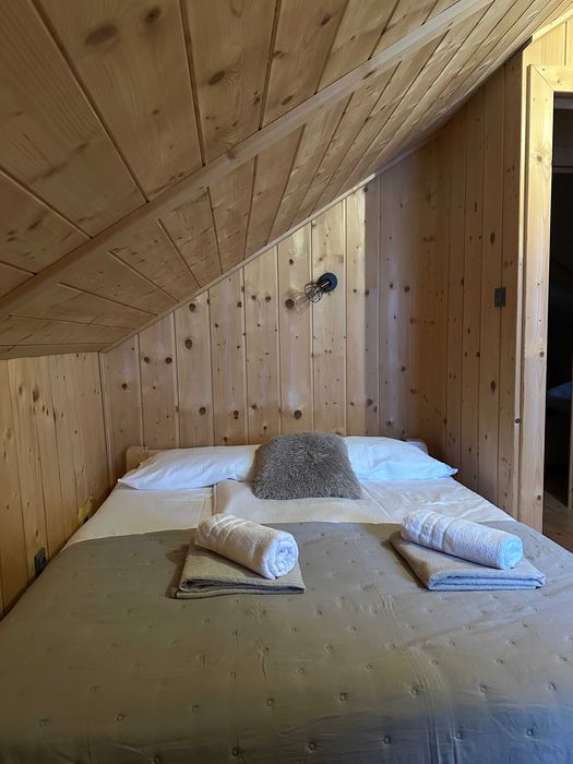 Brzozowa Polanka- Domek nr 2. Kominek. Jacuzzi. Sauna. 10 osób.