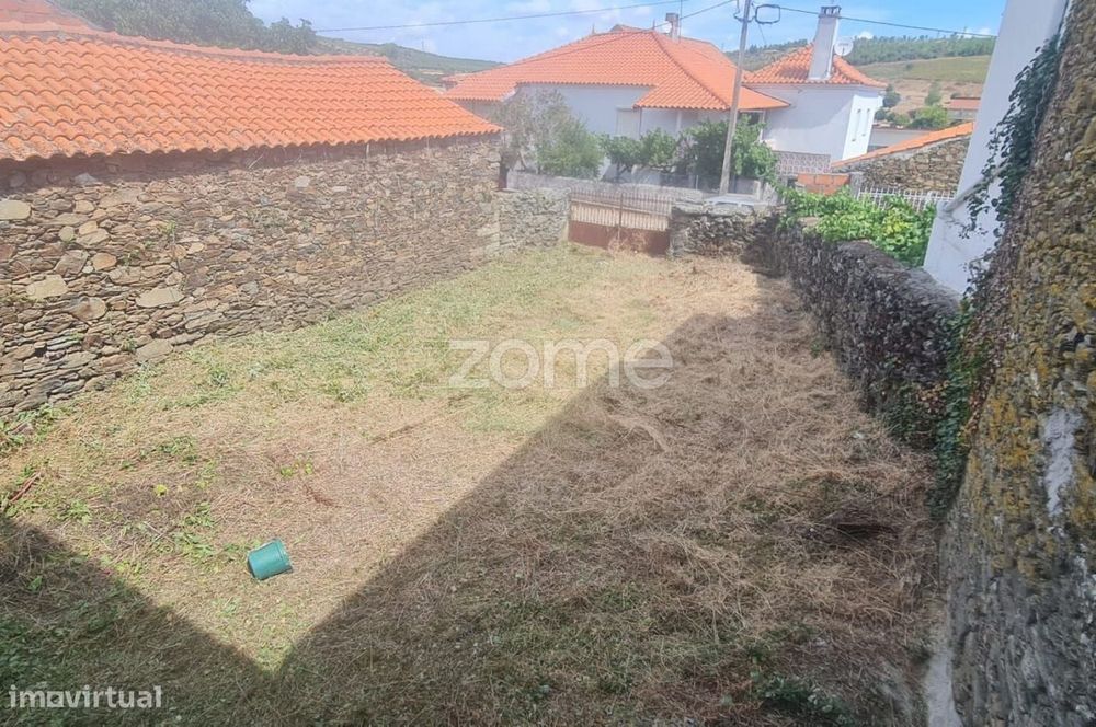 Moradia em Olmos - Macedo de Cavaleiros