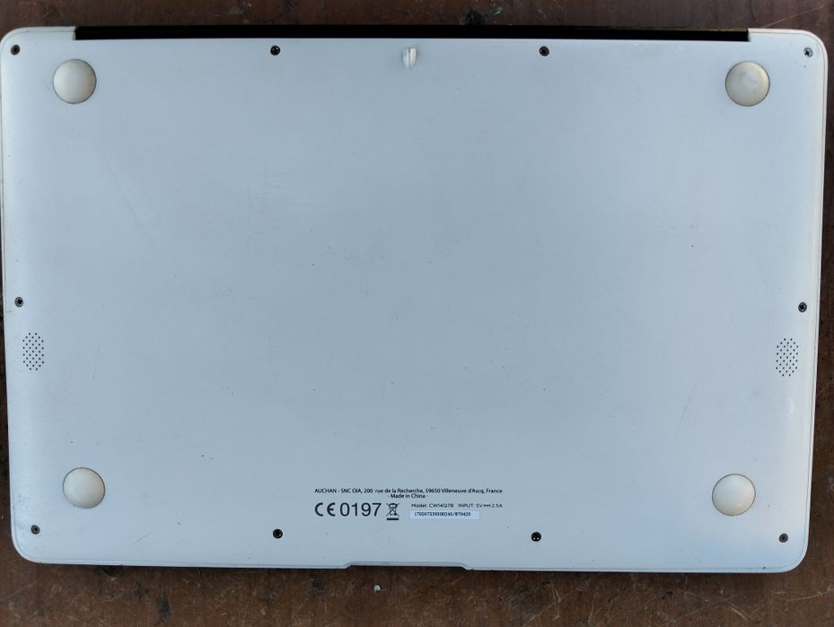 QILIVE PORTÁTIL Q7 (model: CW14Q7B ?)
(Intel Atom Z3735F ?, 2 Go RAM, 32 Go eMMC, 14p).