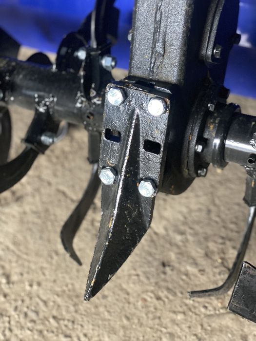 Грунтофреза ДТЗ. Грунтофрези для міні тракторів