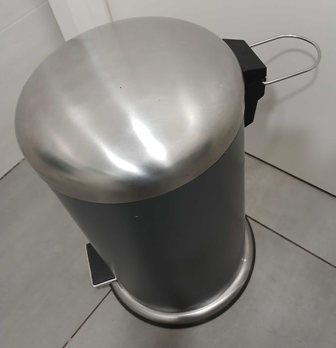 Contentor Ikea Mjösa 12L c/ pedal, inox-antracite, na caixa de origem
