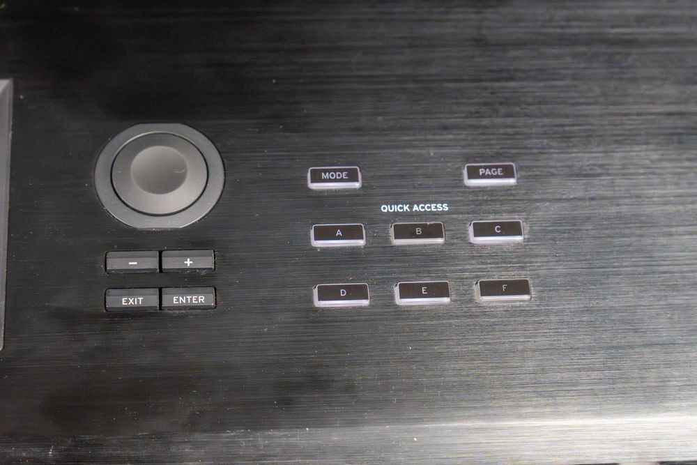 Korg Nautilus 88 - Teclado Workstation