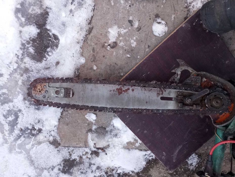 Бензопила дружба.