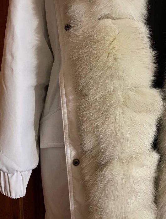 Парка з натуральним хутром