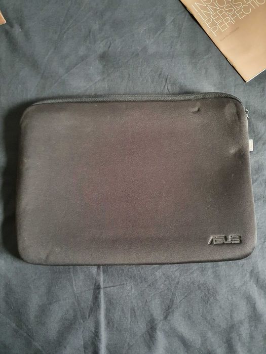 Portátil Asus Eee PC 1225B