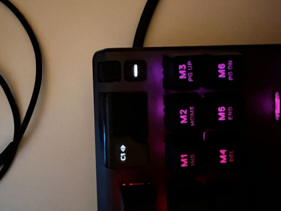 [do negocjacji ]Klawiatura gamingowa steelseries apex pro tkl