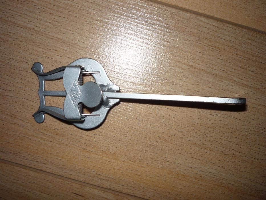 Estante para trompete