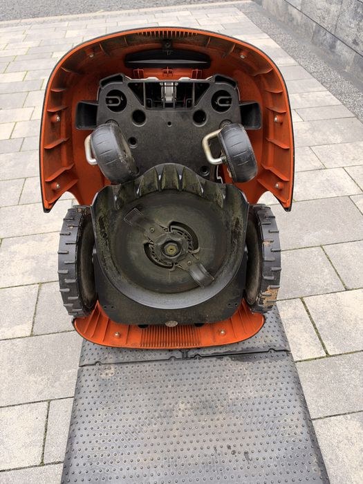 Robot koszacy RMI 422