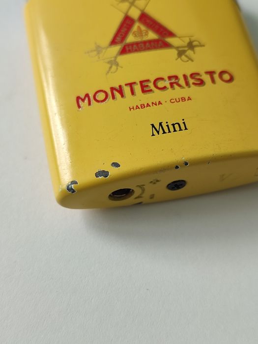Запальничка Montecristo