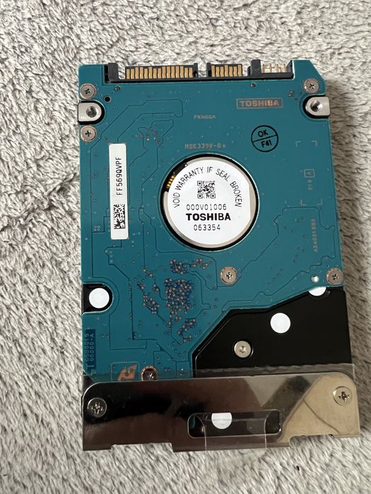 Dysk 2.5 SATA Toshiba 60GB - Stan IDEALNY, tylko 600h