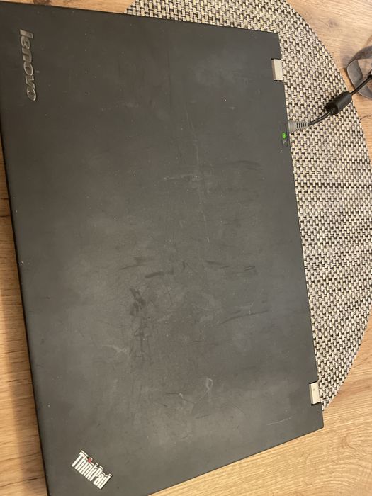 Laptop Lenovo T520i i3-2330m