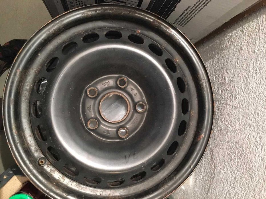 Felgi stalowe oryginał Audi 15’’ 4 sztuki