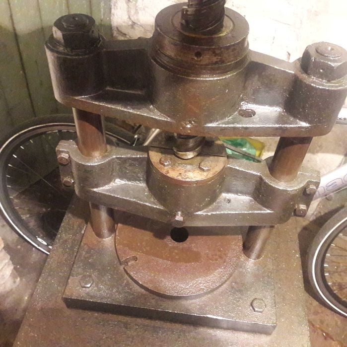 Stara Prasa mimośrodowa