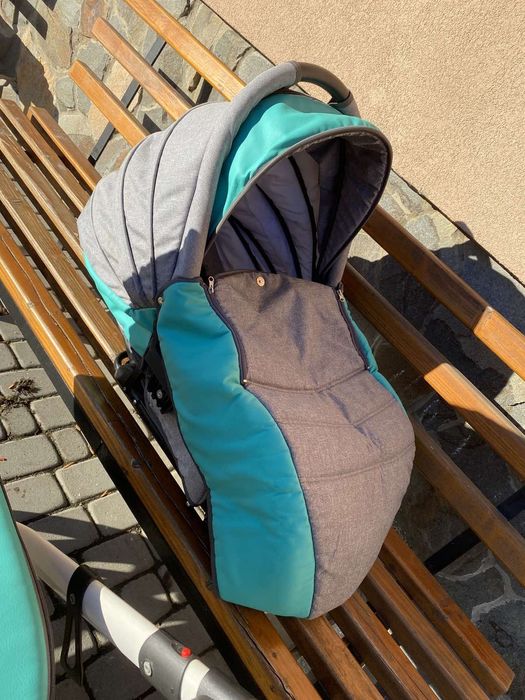 Коляска з Польщі