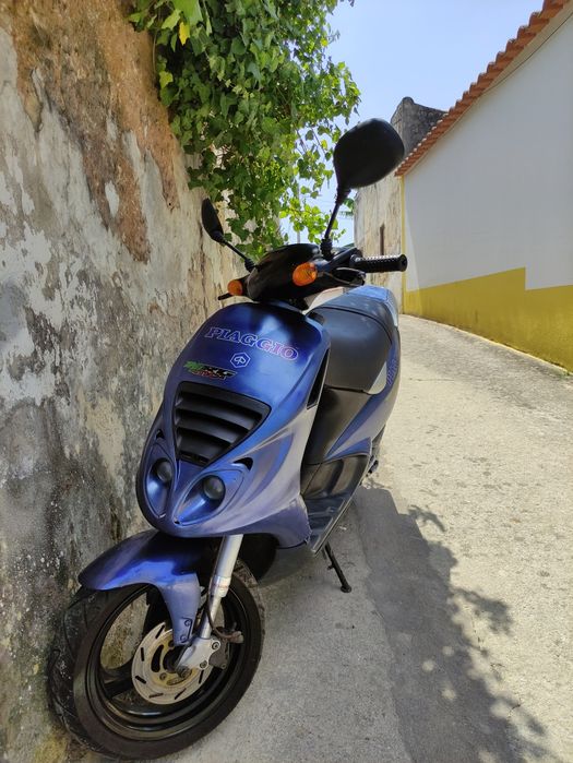 Piaggio NGR séries sport