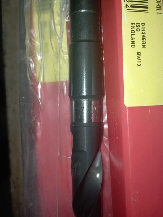 Brocas cónicas Dormer