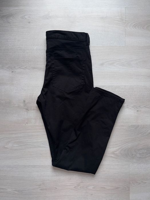 Czarne spodnie męskie H&M rozm. 32 – Klasyczny fason – Stan Idealny