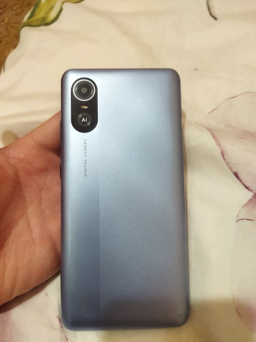 ZTE blade a31 plus  на відновлення або запчастини