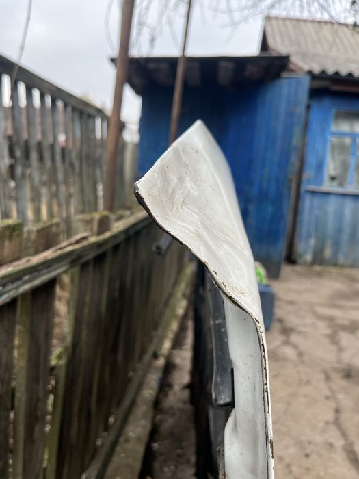 Капот mitsubishi pajero 2