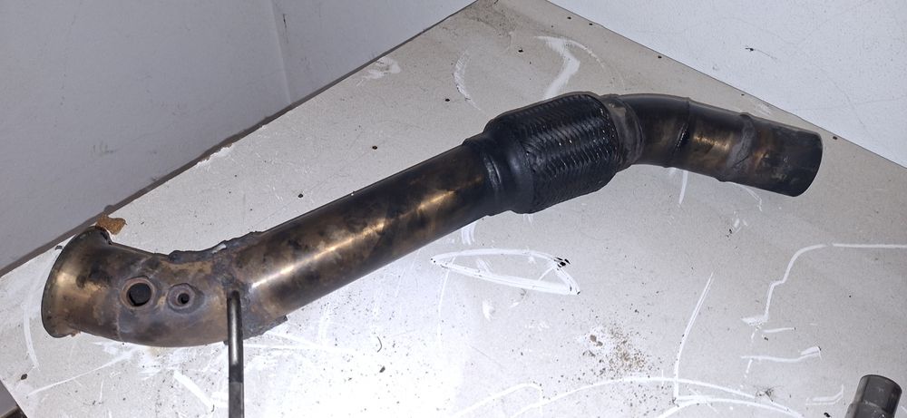 Downpipe   bmw E90/E91