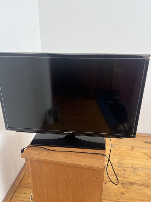 LED телевізор Samsung модель UE32EH5307K