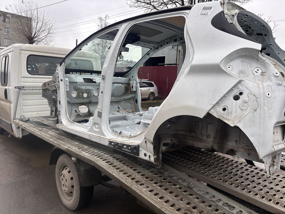 Кузов Рено Зое Renault ZOE