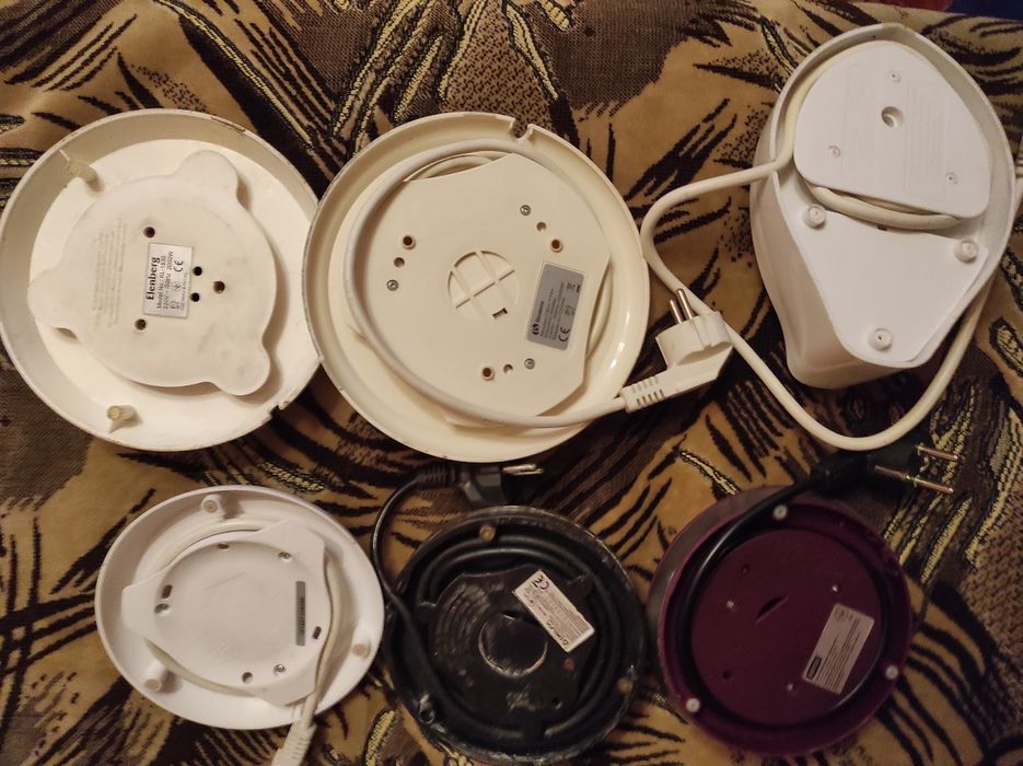 Базы/подставки/ для чайников