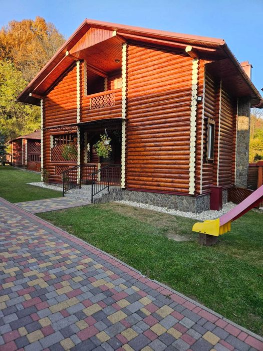 Продається ресторанний комплекс у Калинах