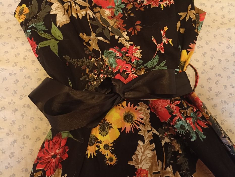 Vestido florido tamanho S