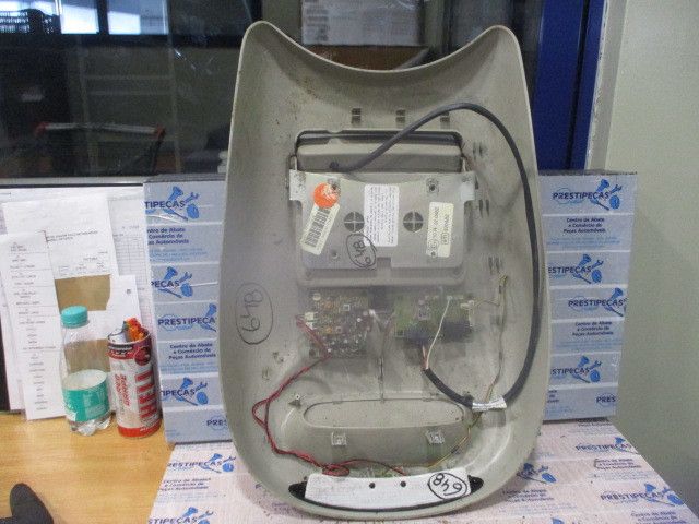 Display / ecrã de informações CHRYSLER Voyager IV (RG, RS)