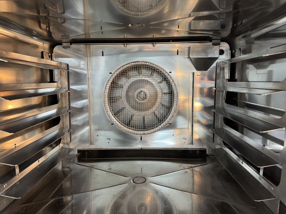 Пароконвектомат пекарська піч Wiesheu B8-E2 + B4-E2 з рекуператором