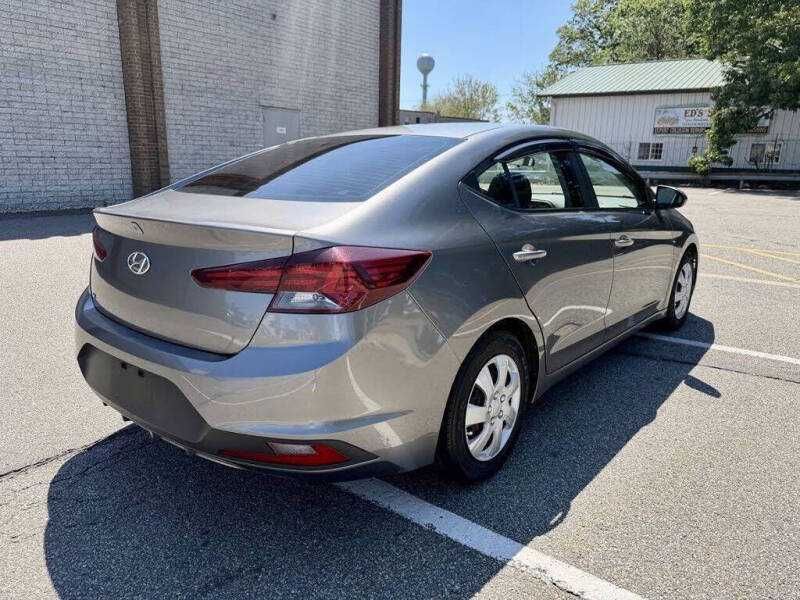 2019 Hyundai Elantra SEL