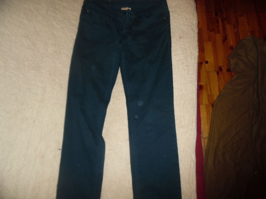 Orginalne Spodnie fit slim firmy TWO DAYS