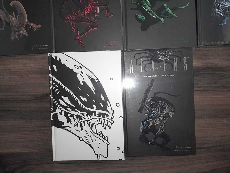 Aliens 17 komiksów Scream Comics NOWE