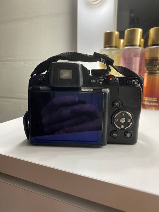 nikon coolpix p500 - купити фототехніку, відеотехніку - Ціна на OLX.ua