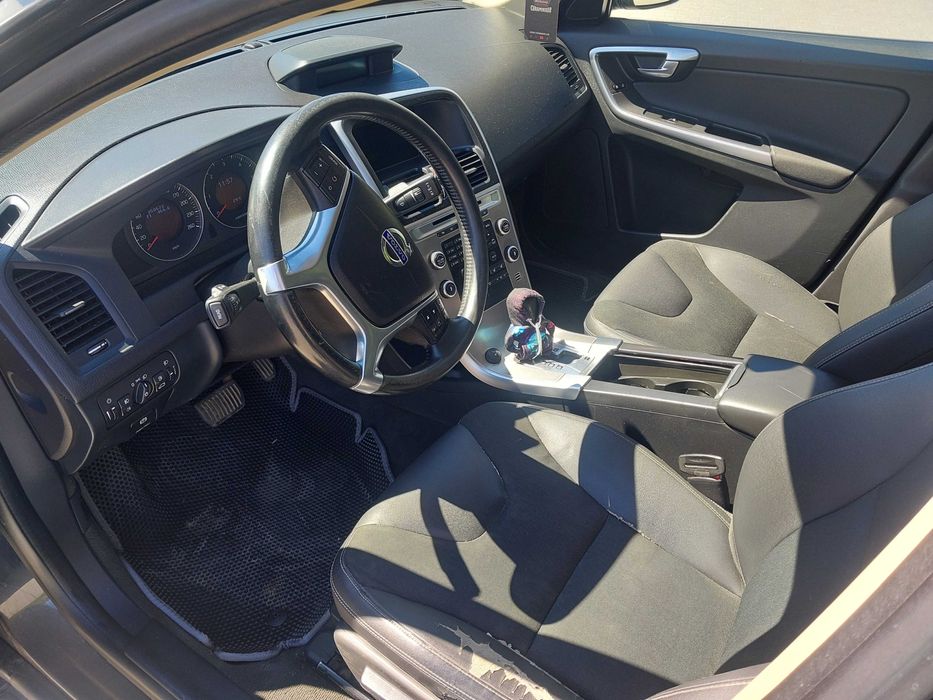 Volvo XC60  2.4 D5 polski salon polestar 225KM