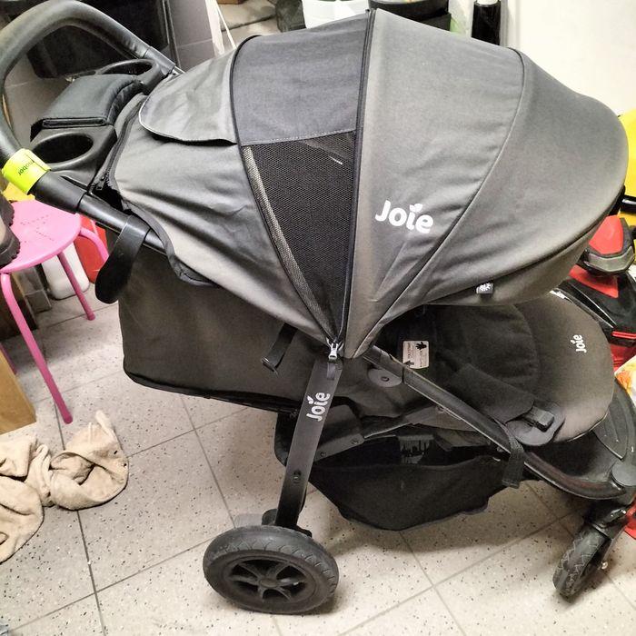 Wózek spacerowy joie