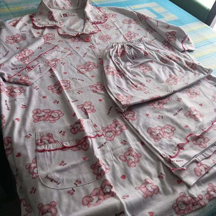 2 pijamas para senhora