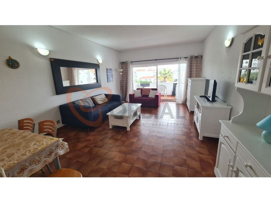 Espaçoso apartamento T1 para venda em Albufeira com piscina — Albufeira E Olhos De Água, Faro